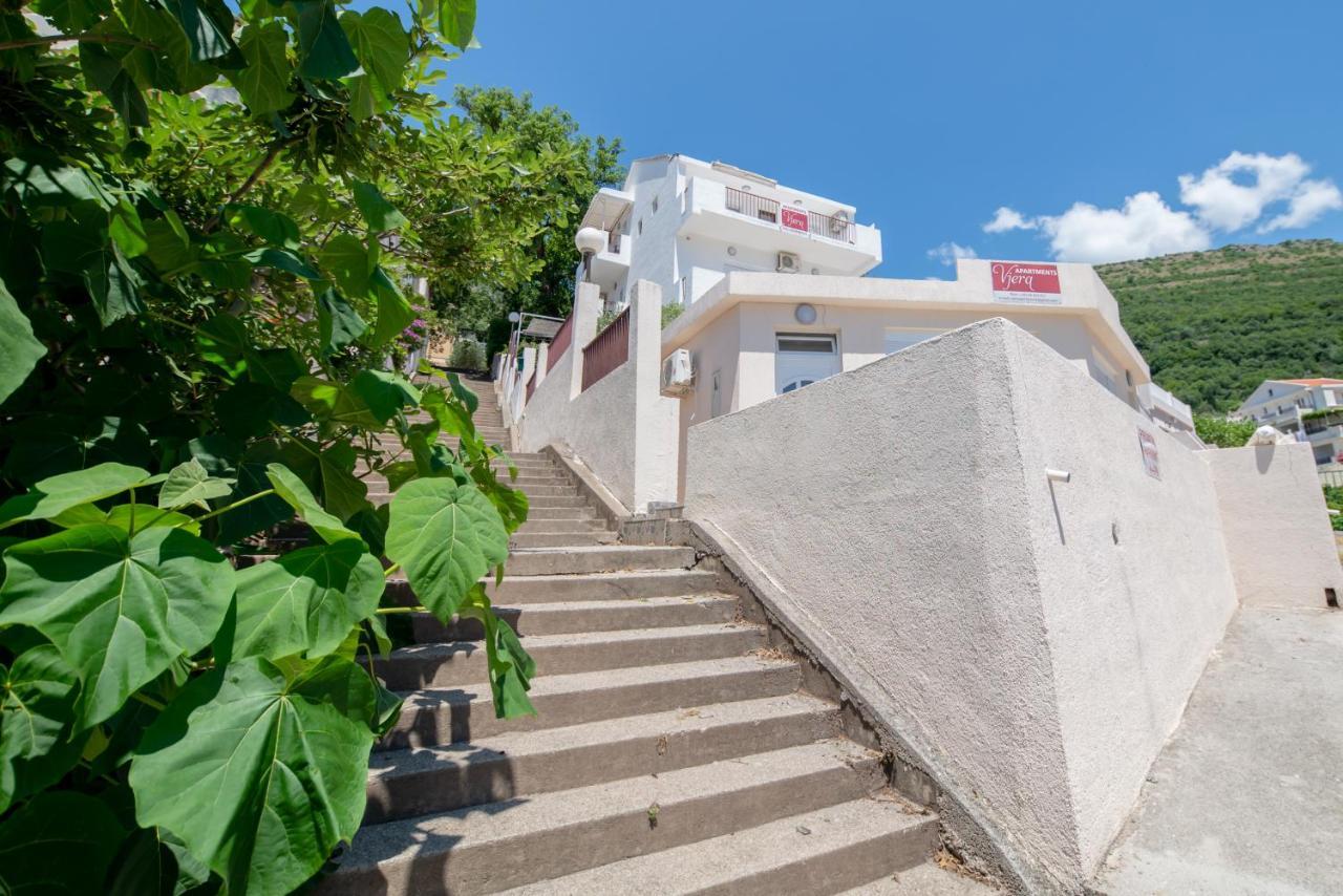 Apartments Vjera Petrovac المظهر الخارجي الصورة