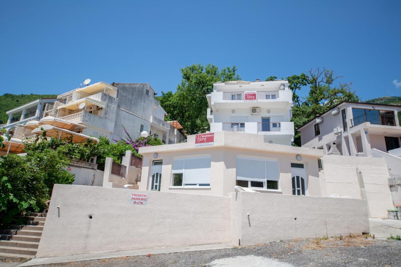 Apartments Vjera Petrovac المظهر الخارجي الصورة