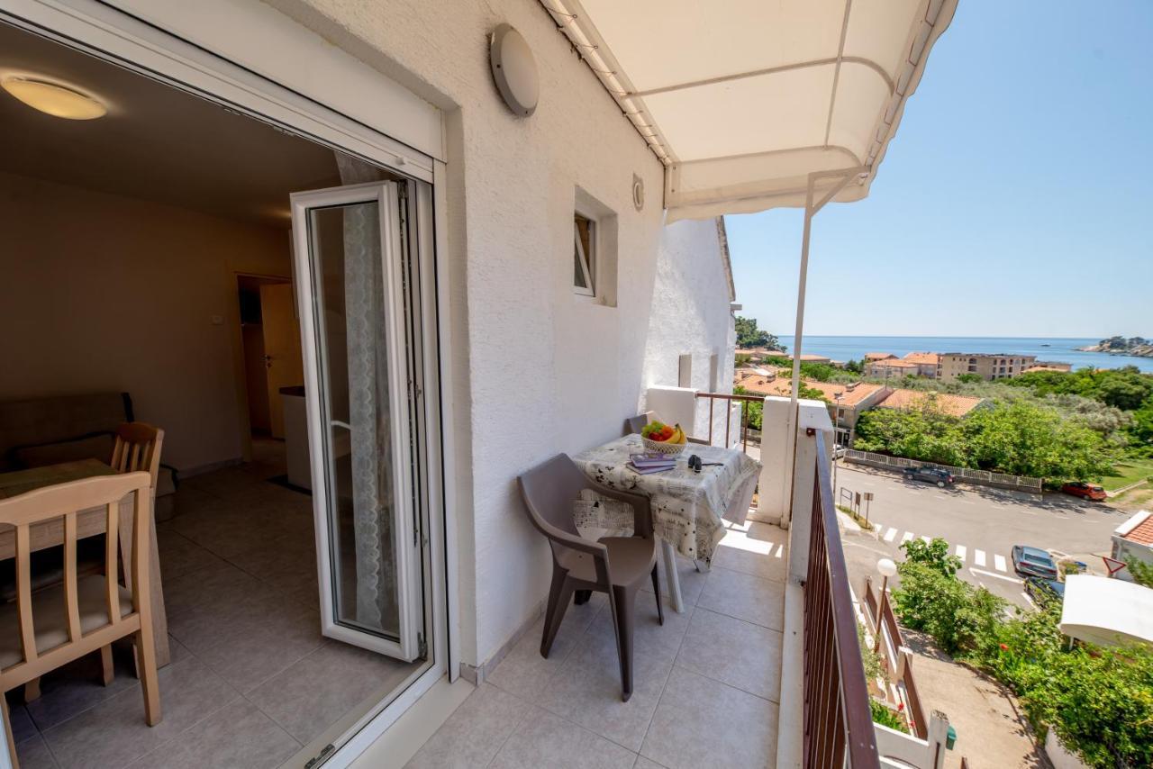 Apartments Vjera Petrovac المظهر الخارجي الصورة