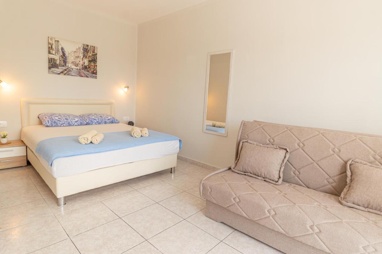 Apartments Vjera Petrovac المظهر الخارجي الصورة