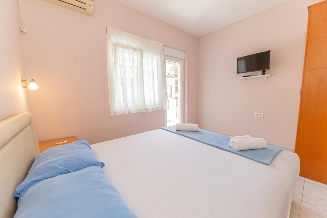 Apartments Vjera Petrovac المظهر الخارجي الصورة