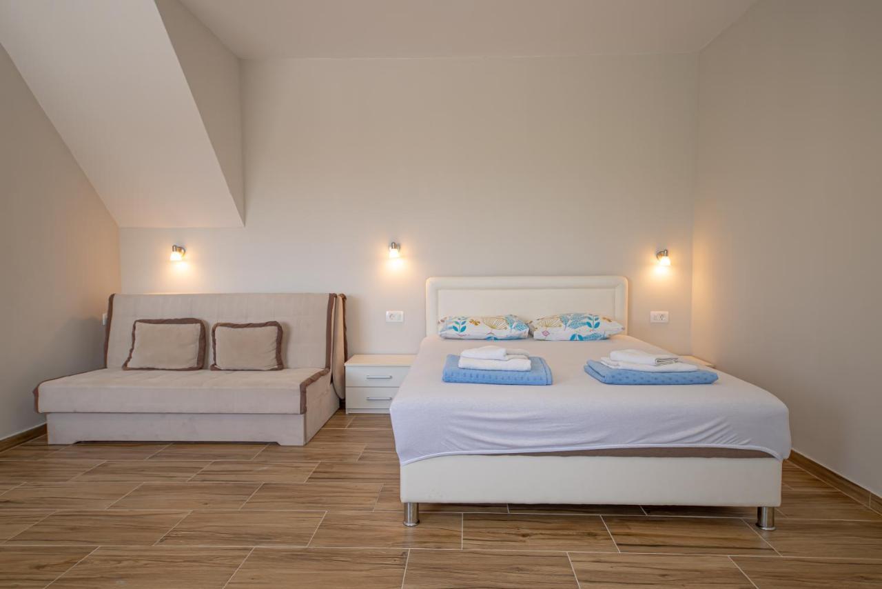 Apartments Vjera Petrovac المظهر الخارجي الصورة