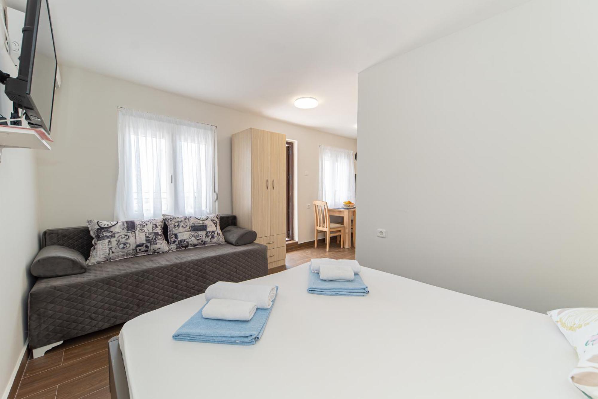 Apartments Vjera Petrovac المظهر الخارجي الصورة