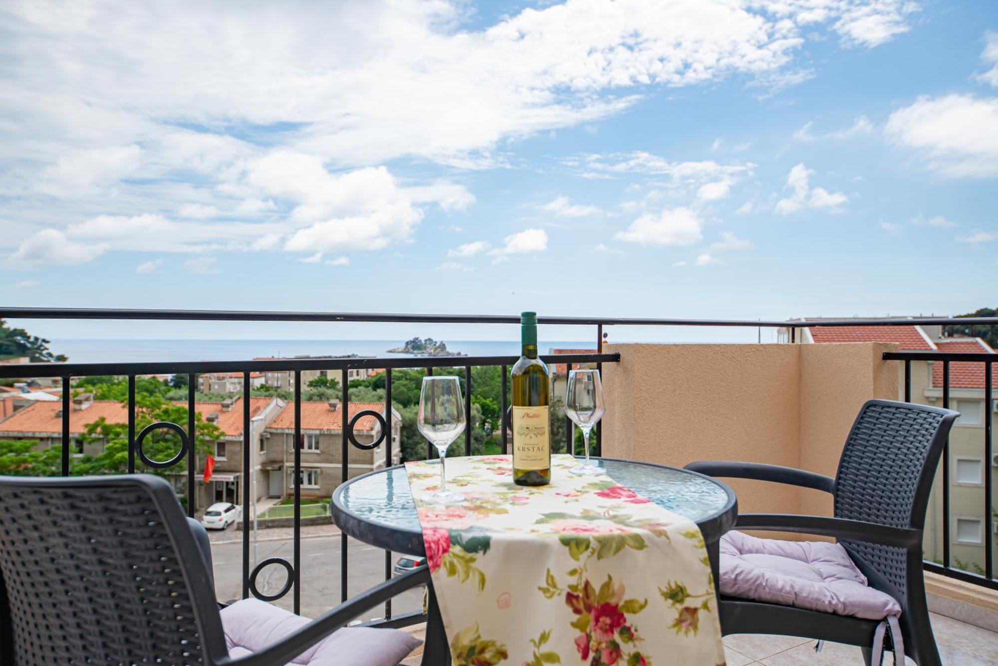 Apartments Vjera Petrovac المظهر الخارجي الصورة