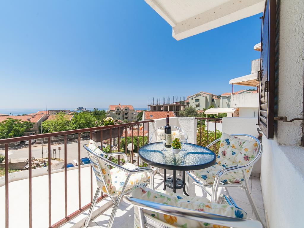 Apartments Vjera Petrovac المظهر الخارجي الصورة