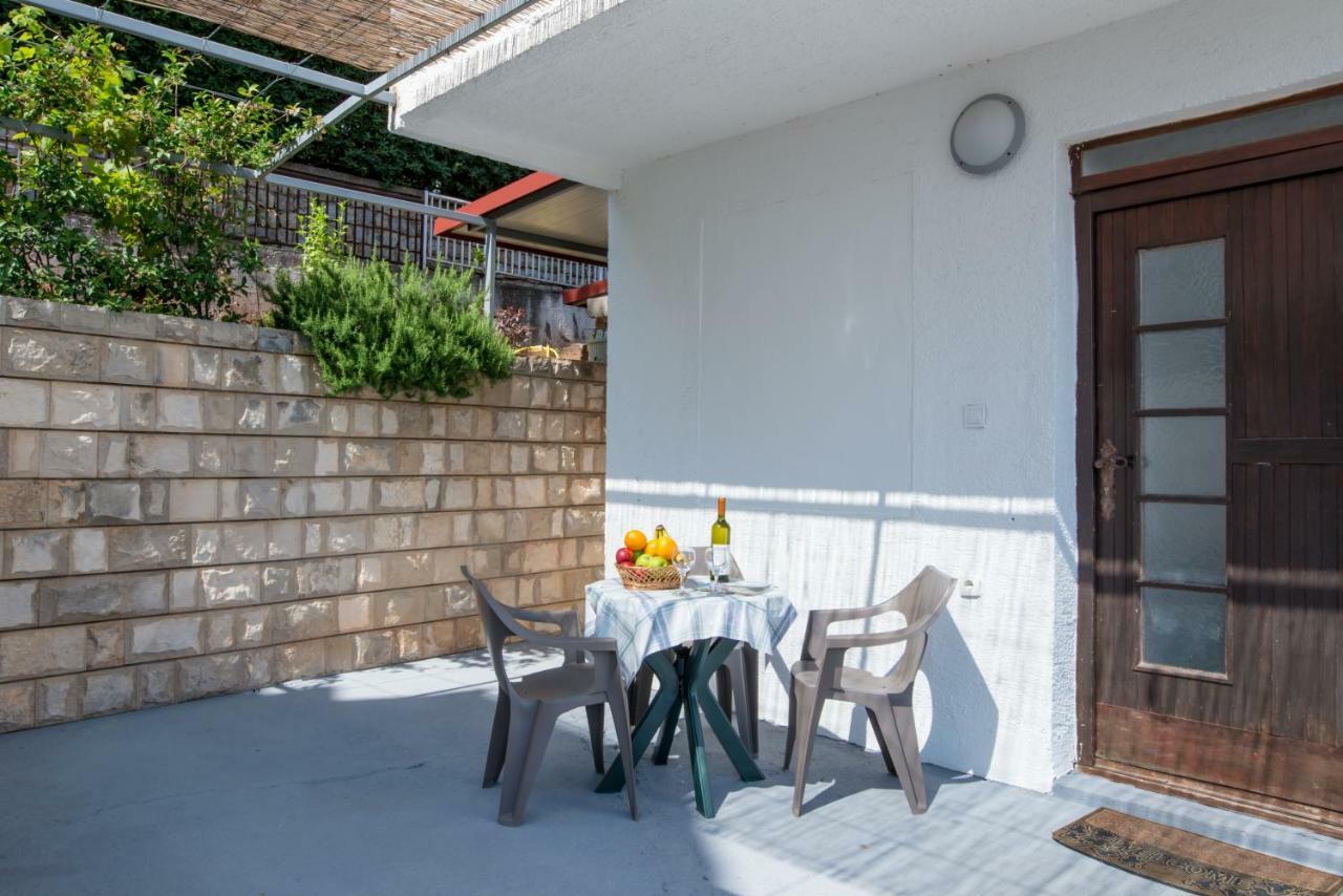 Apartments Vjera Petrovac المظهر الخارجي الصورة